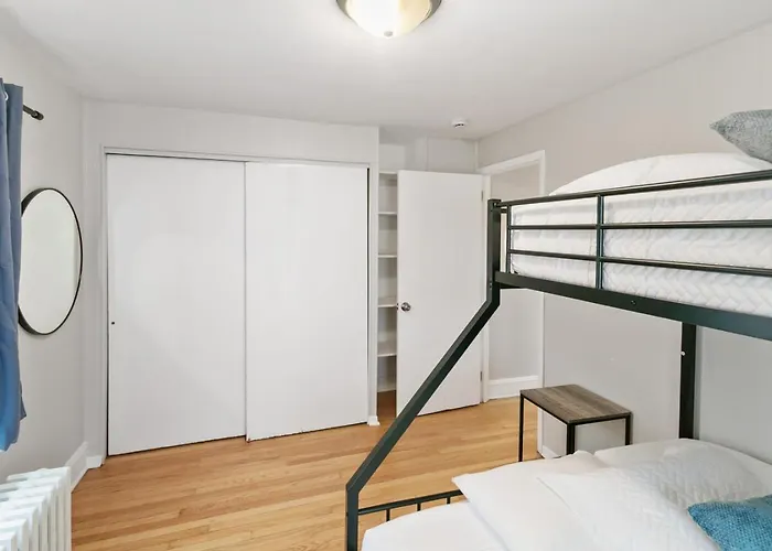 Apartment Uss Russell *