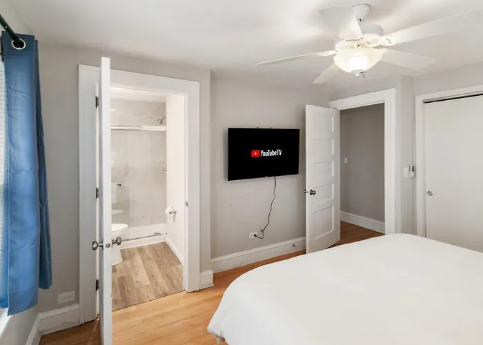 Apartment Uss Russell *